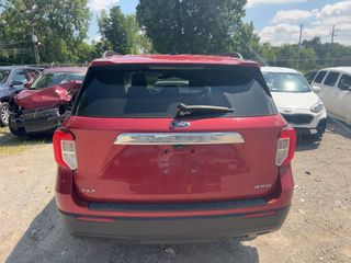 2022 Ford Explorer XLT - Exterior Rear Center Image